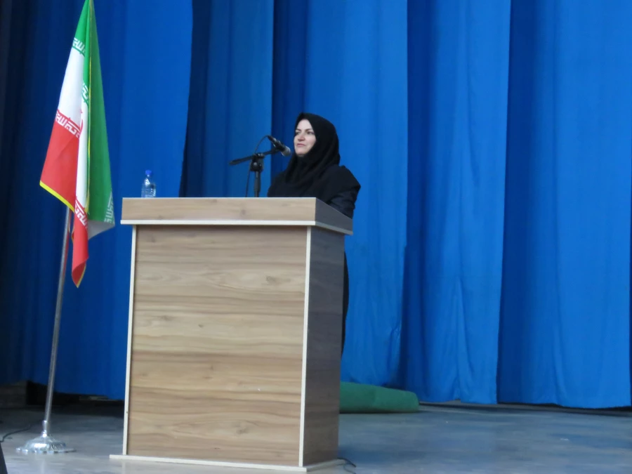 همایش مشاوره قبل از ازدواج بعد از ازدواج توسط سرکار خانم دکتر وفائیان  3