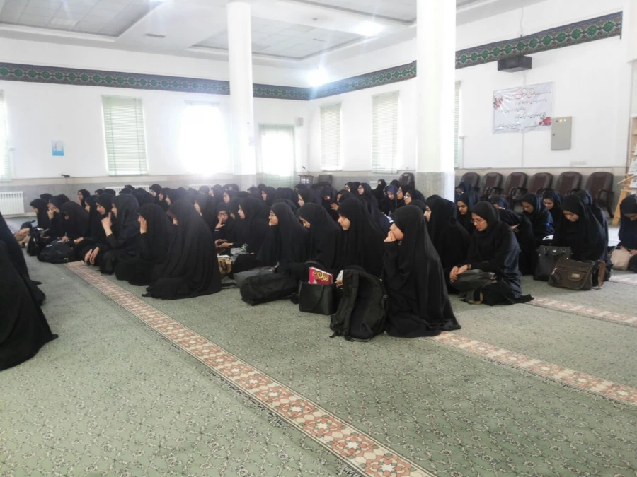 نشست پیرامون تهاجم نرم فرهنگی 3