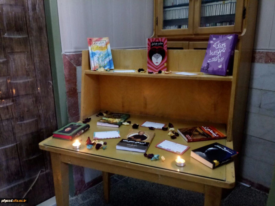 کافه کتاب برگزار شد. 3