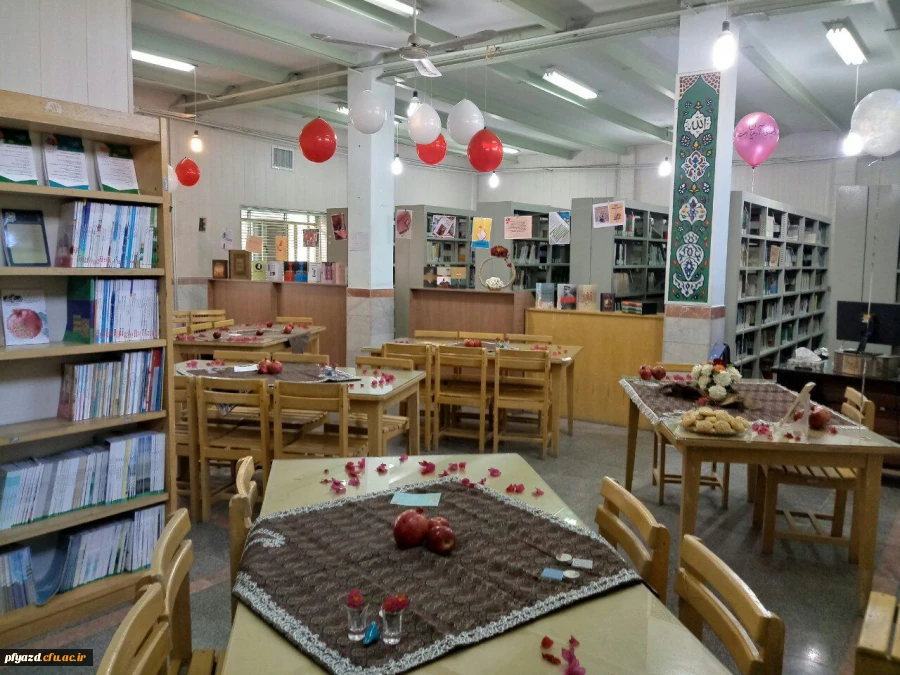 کافه کتاب برگزار شد. 4