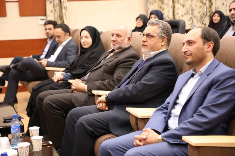 تقدیر و معرفی ایده های برتر و کارشناسان برگزیده هوشمند سازی دانشگاه فرهنگیان 6