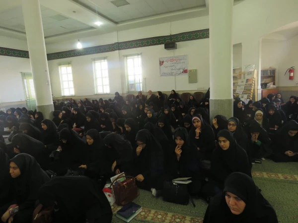 حضور امام جمعه محترم یزد در آستانه روز دانشجو  8