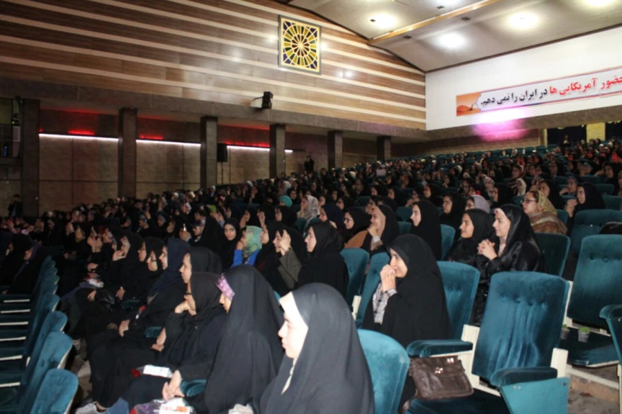 مراسم روز دانشجو پردیس فاطمه الزهرا(س) 3