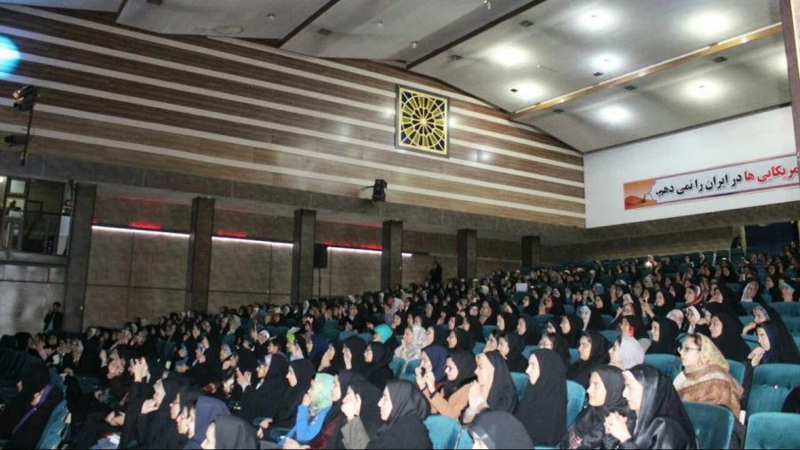 مراسم روز دانشجو پردیس فاطمه الزهرا(س) 4