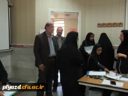 بازدید مدیر کل آموزش و پرورش استان و تعدادی از روند اجرایی این مصاحبه 2