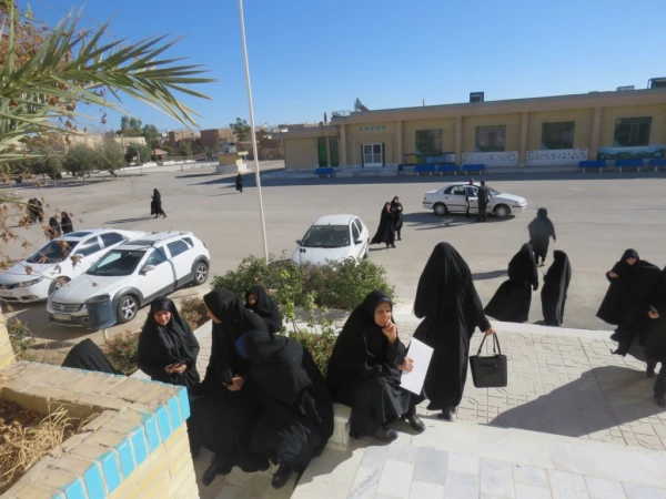 بازدید مدیر کل آموزش و پرورش استان و تعدادی از مسئولین از روند اجرایی مصاحبه تکمیل ظرفیت 97 3