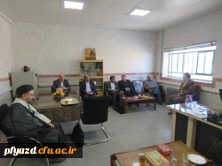 بازدید مدیر کل آموزش و پرورش استان و تعدادی از مسئولین از روند اجرایی مصاحبه تکمیل ظرفیت 97 7