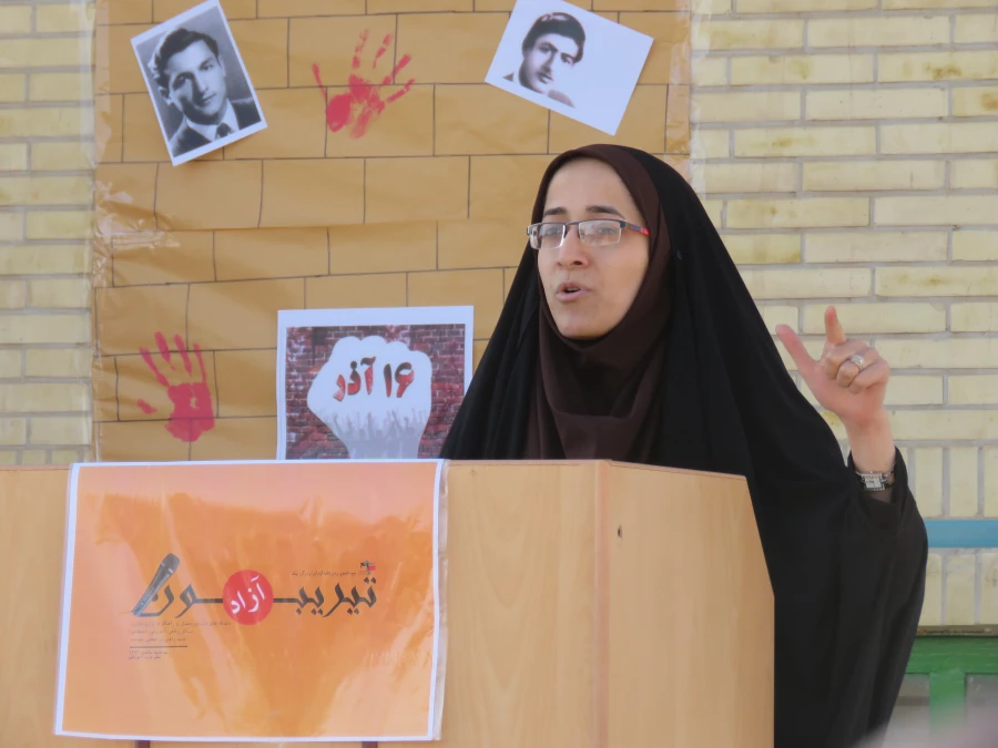 تریبون آزاد با محوریت دغدغه های دانشجو معلمان اعم از رفاهی ، آموزشی، فرهنگی، اجتماعی 6