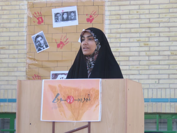 تریبون آزاد با محوریت دغدغه های دانشجو معلمان اعم از رفاهی ، آموزشی، فرهنگی، اجتماعی 11