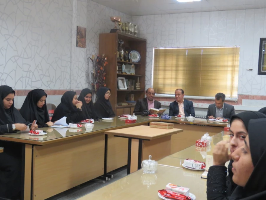 برگزاری جلسه نماینده های آموزشی با حضور مدیریت امور استان 6