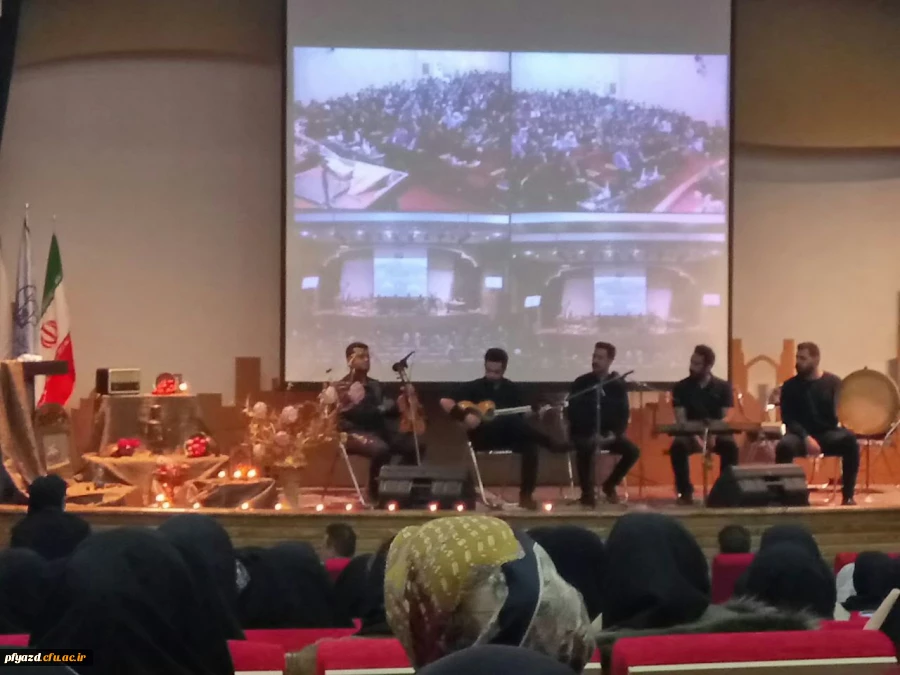 photo5821367247178936263