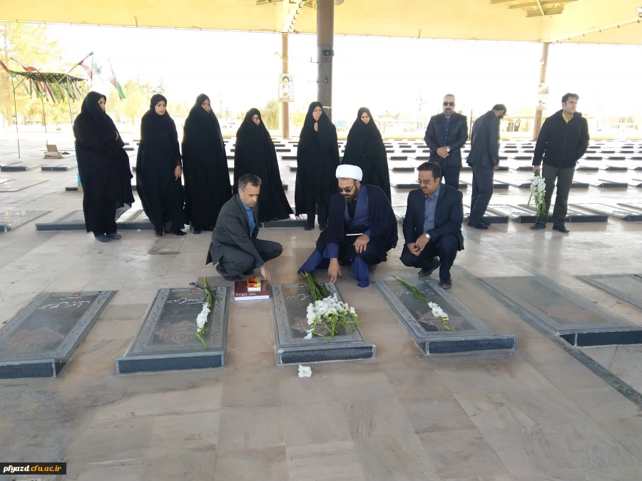 تجدید پیمان با آرمان های شهدا در آستانه چهلمین سالگرد پیروزی انقلاب اسلامی 2