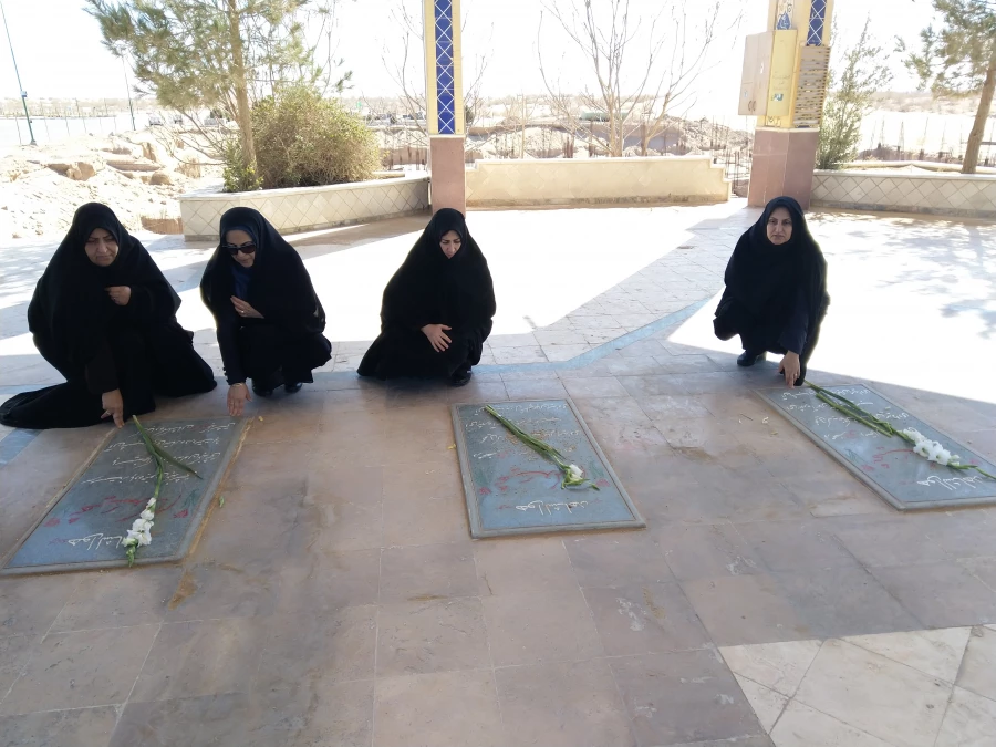 تجدید پیمان با آرمان های شهدا در آستانه چهلمین سالگرد پیروزی انقلاب اسلامی 6