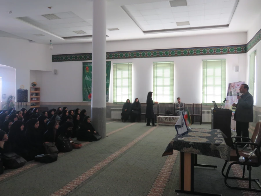 برگزاری نشست پیرامون اهدای خون 4