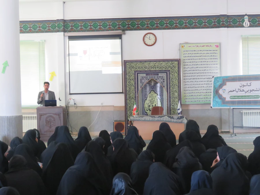 برگزاری نشست پیرامون اهدای خون 6