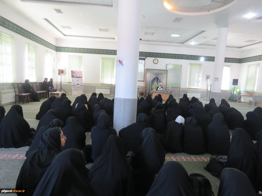 حضور حضرت آیت الله ناصری امام جمعه یزد ونماینده ولی فقیه در پردیس 2