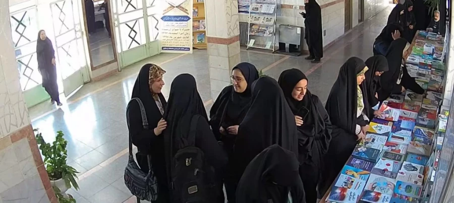 برپایی نمایشگاه کتاب 7