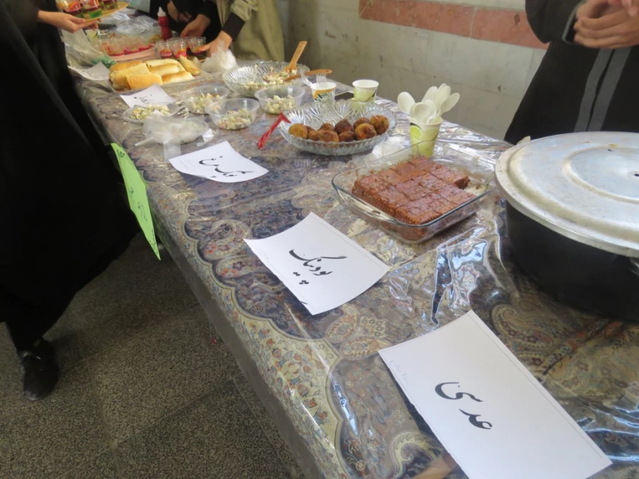 برپایی بازارچه خیریه 5