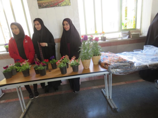 برپایی بازارچه خیریه 6