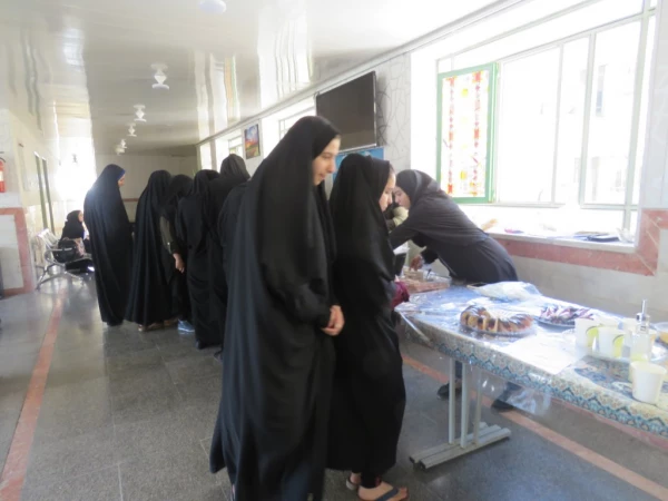 برپایی بازارچه خیریه 7