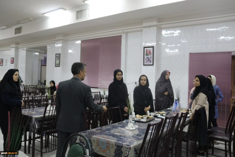 بازدید سرزده مدیر امور پردیس های استان یزد از مجموعه خوابگاهی پردیس فاطمه الزهرا (س) 5