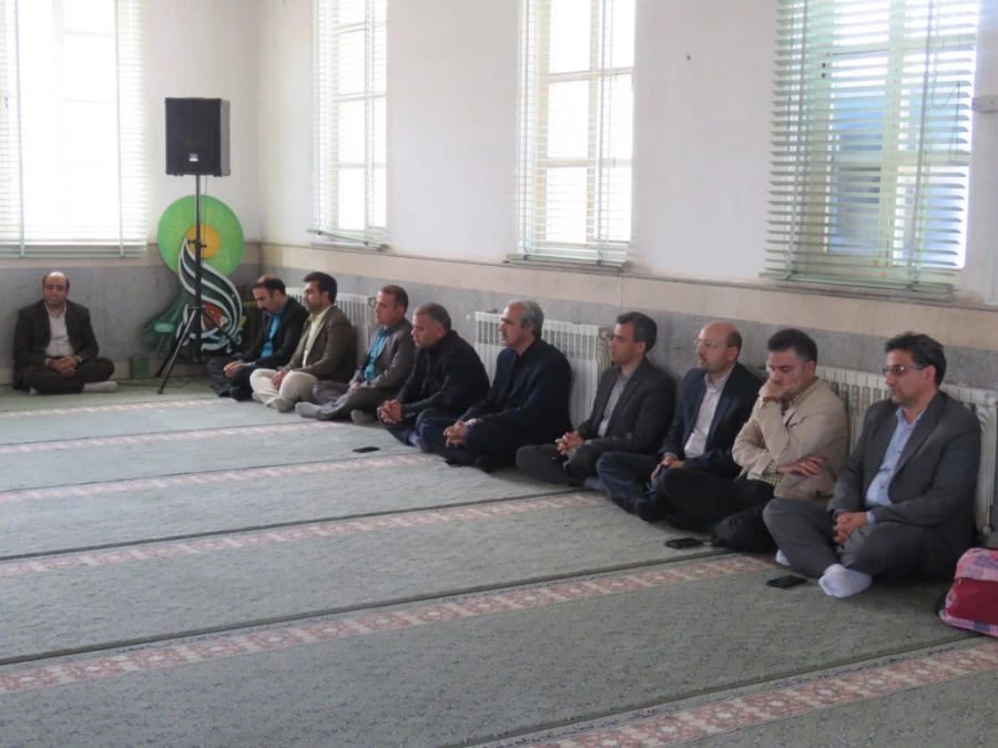 مراسم ترحیم پدر بزرگوار سرکار خانم دشتی 4