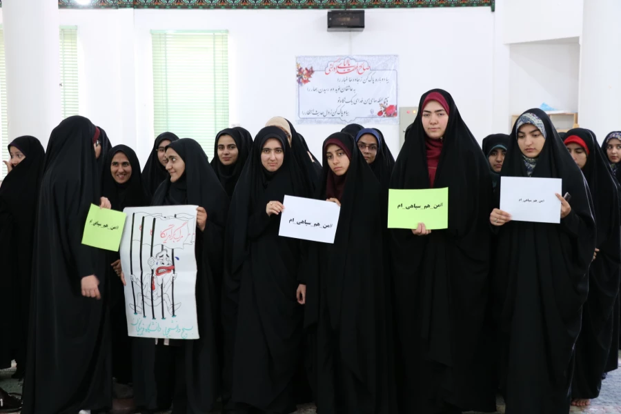 تجمع اعتراضی دانشجویان پردیس فاطمه الزهرا یزد 9