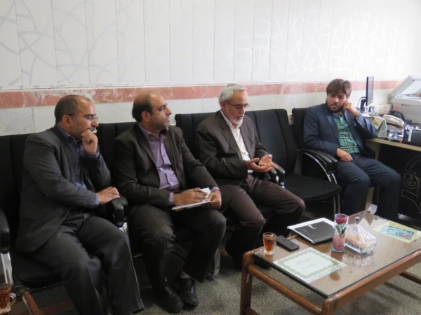 جلسه بررسی مسائل مرتبط با تغذیه دانشجویان 3