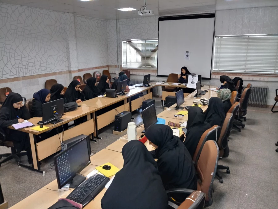 کارگاه آموزشی نقد کتاب  4