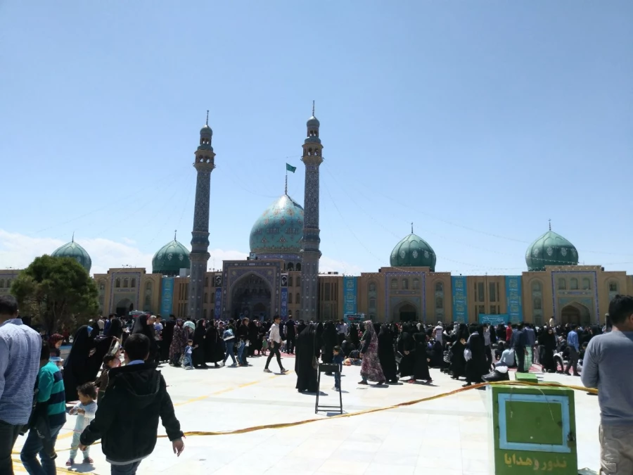 اردوی دو روزه قم وجمکران دانشجویان پردیس به مناسبت نیمه شعبان 5