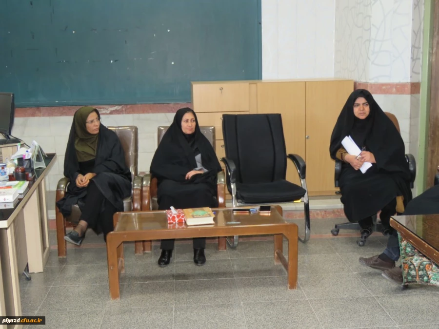 جلسه هماهنگی برگزاری بازارچه دانشجویی ، هفته سلامت و هفته آموزش 4