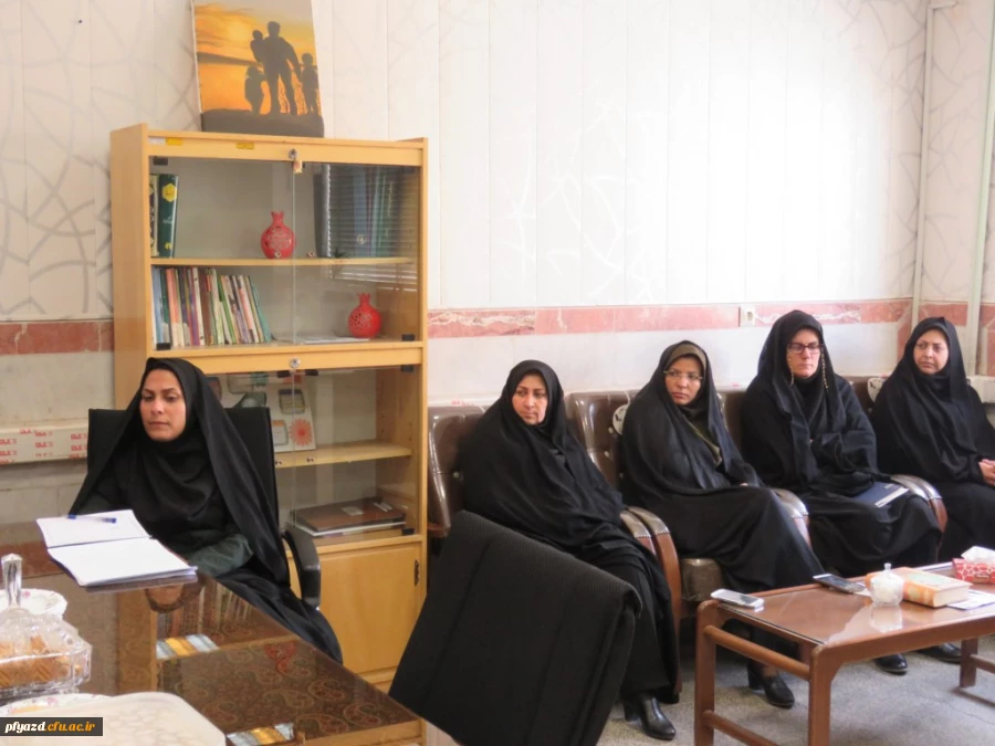 جلسه هماهنگی برگزاری بازارچه دانشجویی ، هفته سلامت و هفته آموزش 7