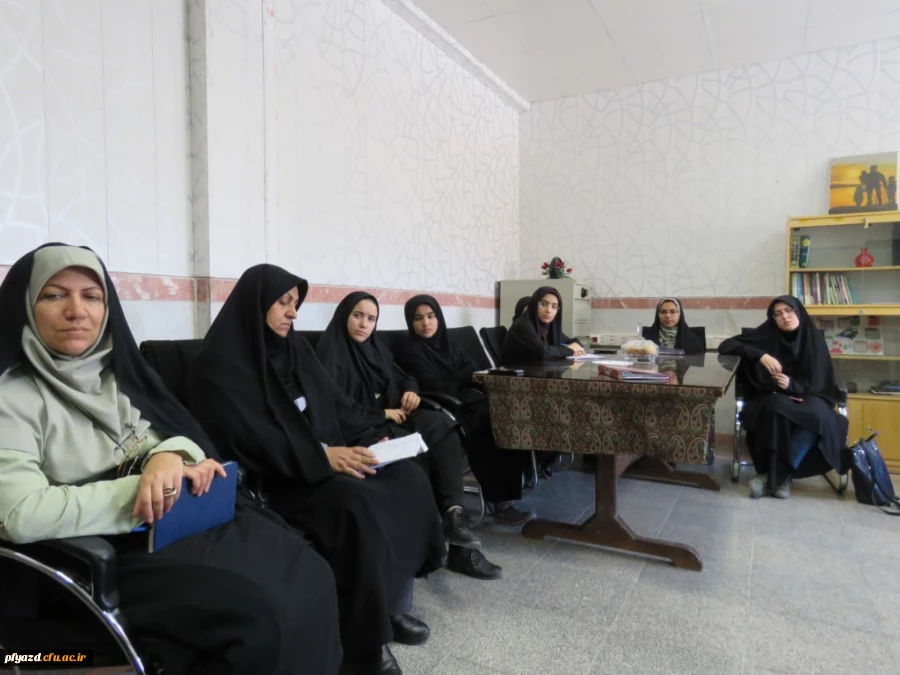 جلسه هماهنگی برگزاری بازارچه دانشجویی ، هفته سلامت و هفته آموزش 8