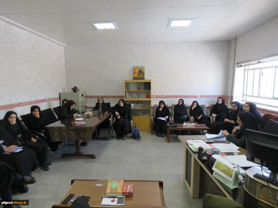 جلسه هماهنگی برگزاری بازارچه دانشجویی و پاسداشت هفته آموزش و سلامت  2