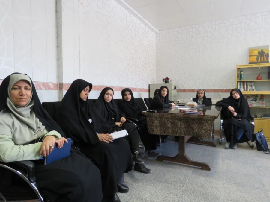 جلسه هماهنگی برگزاری بازارچه دانشجویی و پاسداشت هفته آموزش و سلامت  5