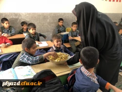 تقدیر و تجلیل از دانش آموخته برتر پردیس فاطمه الزهرا (س) در هفته آموزش 6