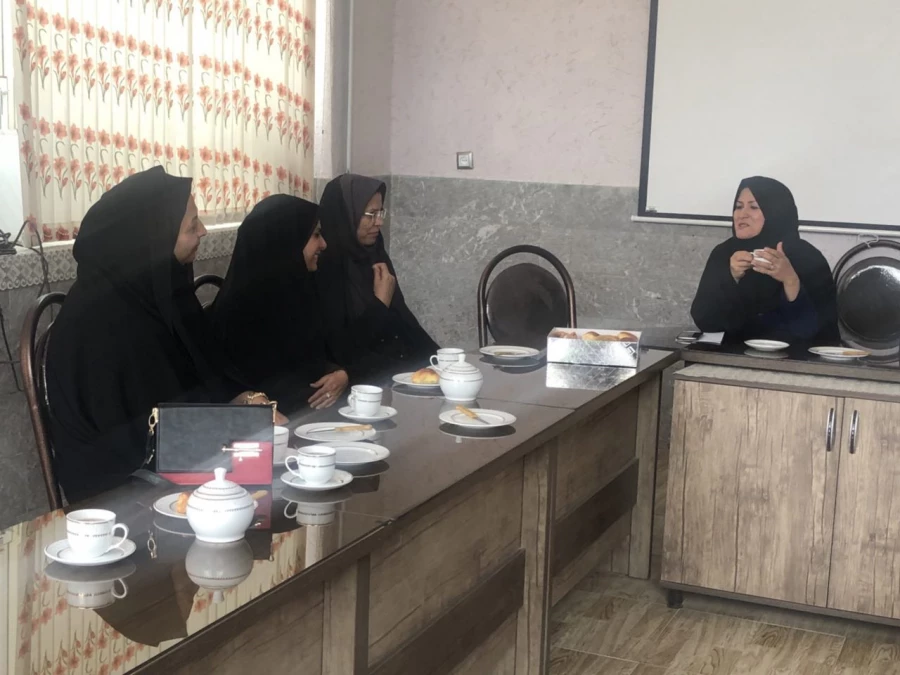 photo5920351318340382888