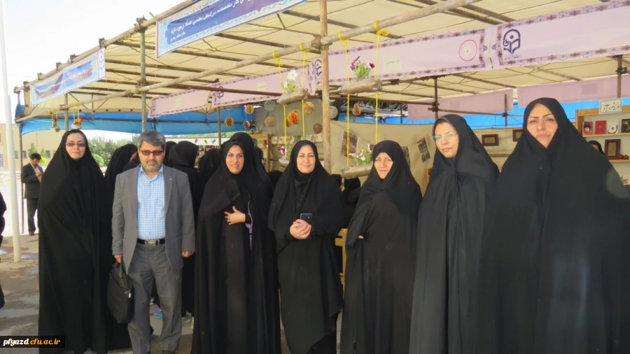 برپایی بازارچه دانشجویی 9