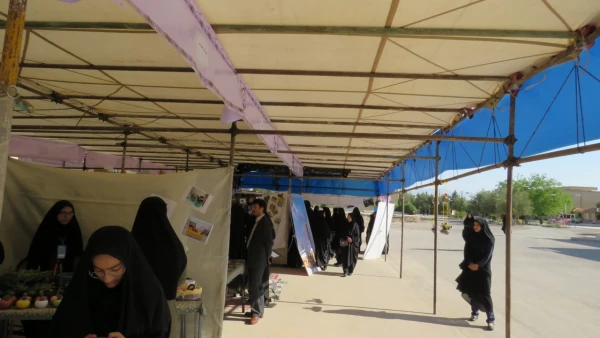 برپایی بازارچه دانشجویی 10