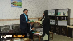 تقدیر و تجلیل از اساتید گرامی در هفته آموزش و گرامیداشت مقام معلم 2