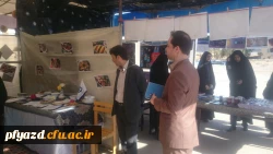 بازدید جناب آقای میرمعینی مدیر کل فرهنگی سازمان مرکزی از بازارچه دانشجویی 10