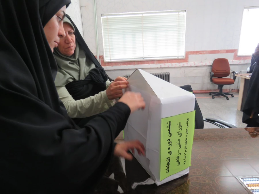 انتخابات شورای صنفی با حضور فعال و مشارکت دانشجومعلمان پردیس برگزار شد 3