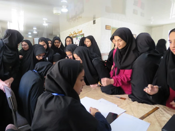 انتخابات شورای صنفی با حضور فعال و مشارکت دانشجومعلمان پردیس برگزار شد 9