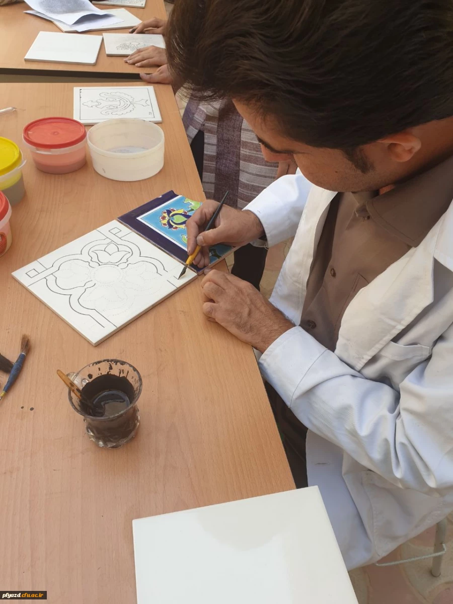 برگزاری ورکشاپ یک روزه کاشی سنتی هفت رنگ 12