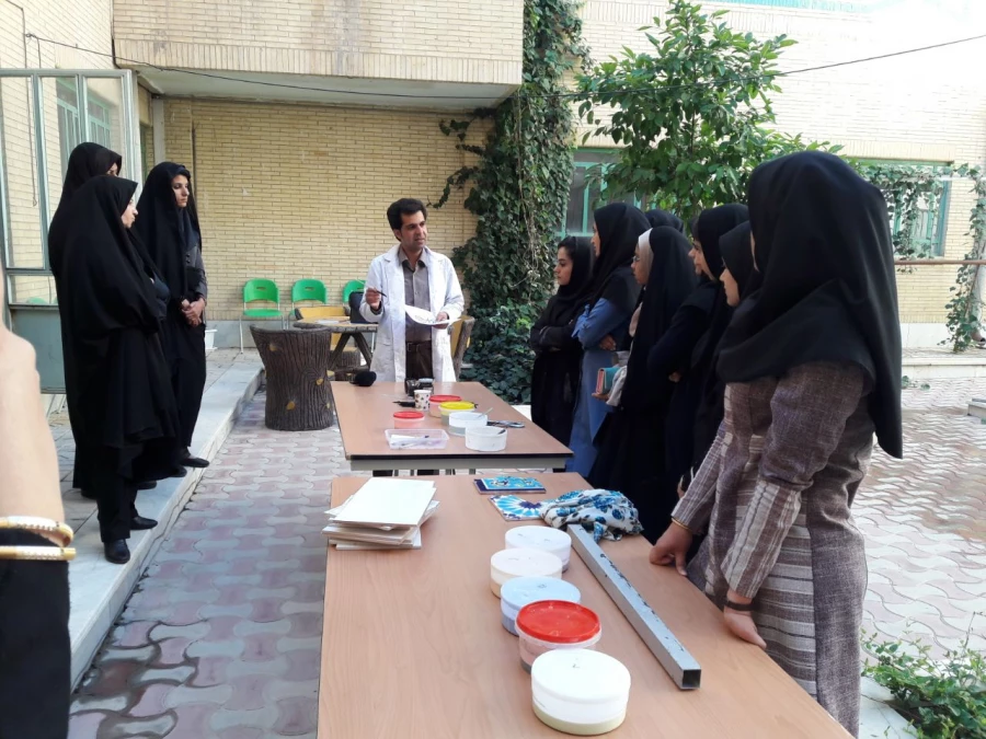برگزاری ورکشاپ یک روزه کاشی سنتی هفت رنگ 2