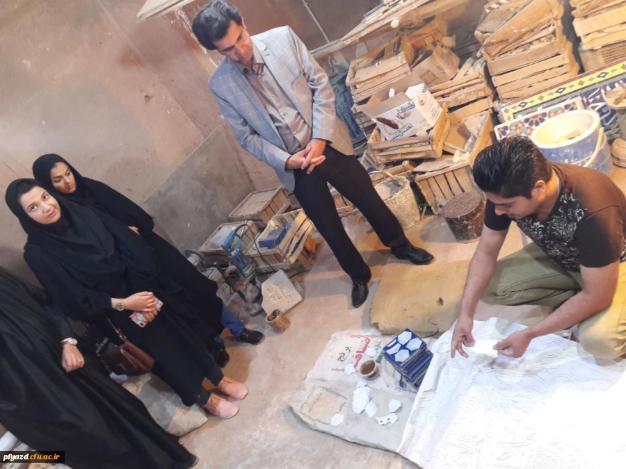 بازدید گروهی از دانشجویان از اماکن تاریخی استان یزد 24