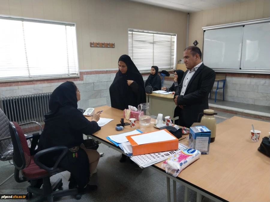 بازدید از مراحل انجام مصاحبه داوطلبان ورود به دانشگاه فرهنگیان  (پردیس فاطمه الزهرا(س)یزد) 3