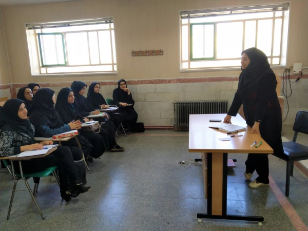 کارگاه توجیهی پایه اول ویژه دانشجومعلمان ورودی 94 5