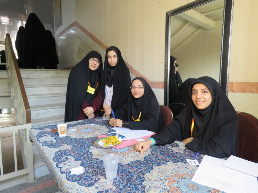 ثبت نام و پذیرش دانشجو معلمان جدیدالورودمهر98 آغاز شد
 12