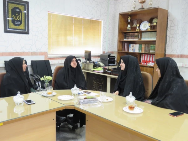 برگزاری جلسه برنامه ریزی و هماهنگی فعالیت های مشاوره ای 3